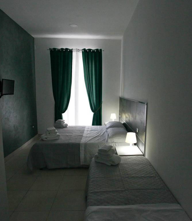 Napoli 2 Affittacamere Zimmer foto